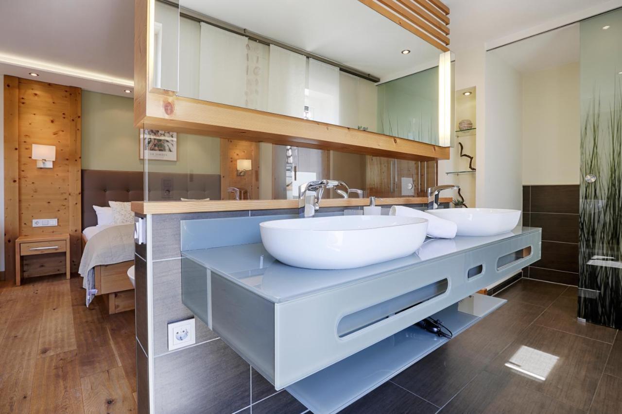 Landhotel Schwab - By Homekeepers Schwarzach am Main Kültér fotó