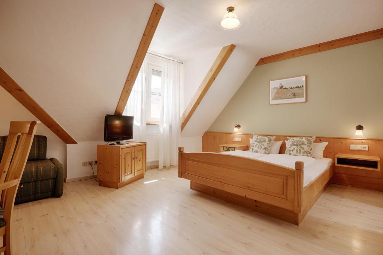 Landhotel Schwab - By Homekeepers Schwarzach am Main Kültér fotó